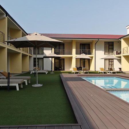 Happy Valley Hotel And Casino Ezulwini Bagian luar foto