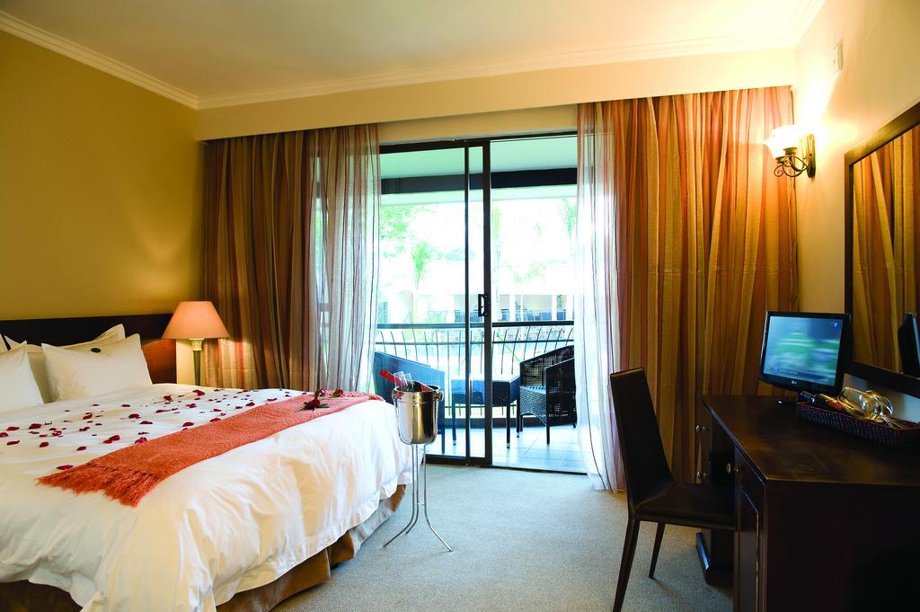 Happy Valley Hotel And Casino Ezulwini Ruang foto
