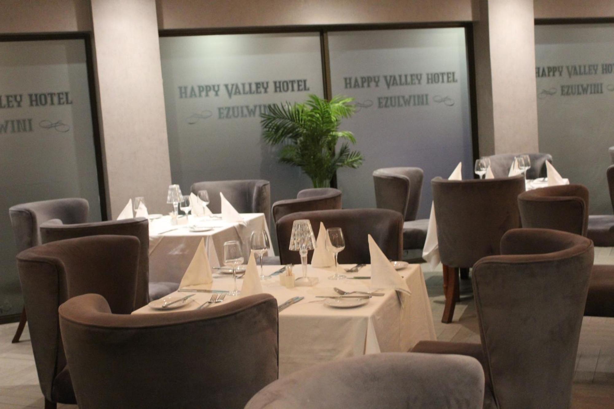 Happy Valley Hotel And Casino Ezulwini Bagian luar foto