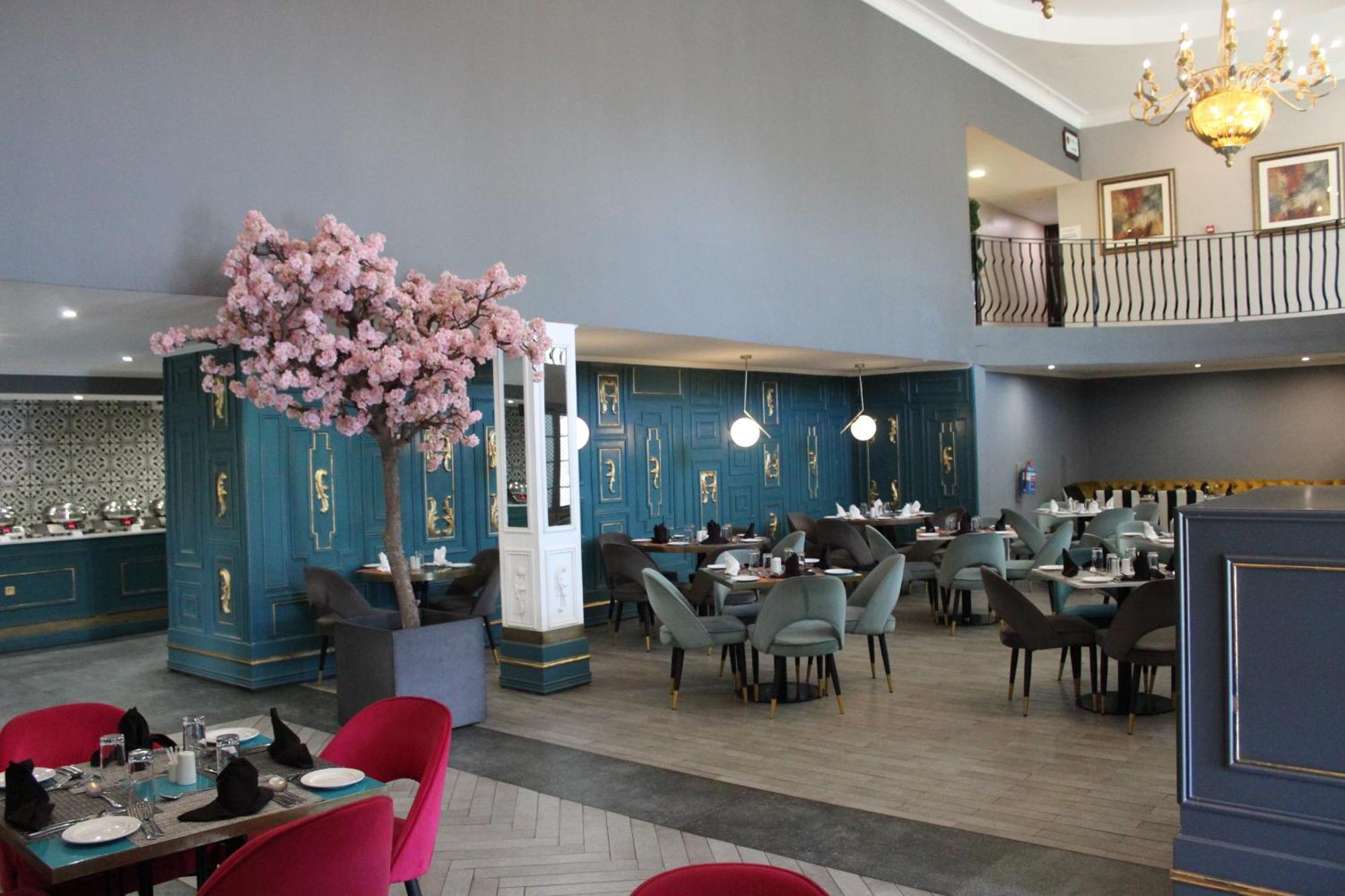 Happy Valley Hotel And Casino Ezulwini Bagian luar foto