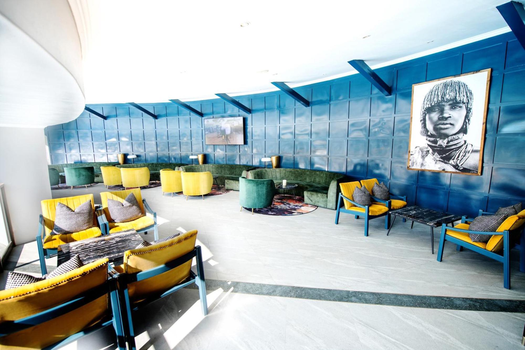 Happy Valley Hotel And Casino Ezulwini Bagian luar foto
