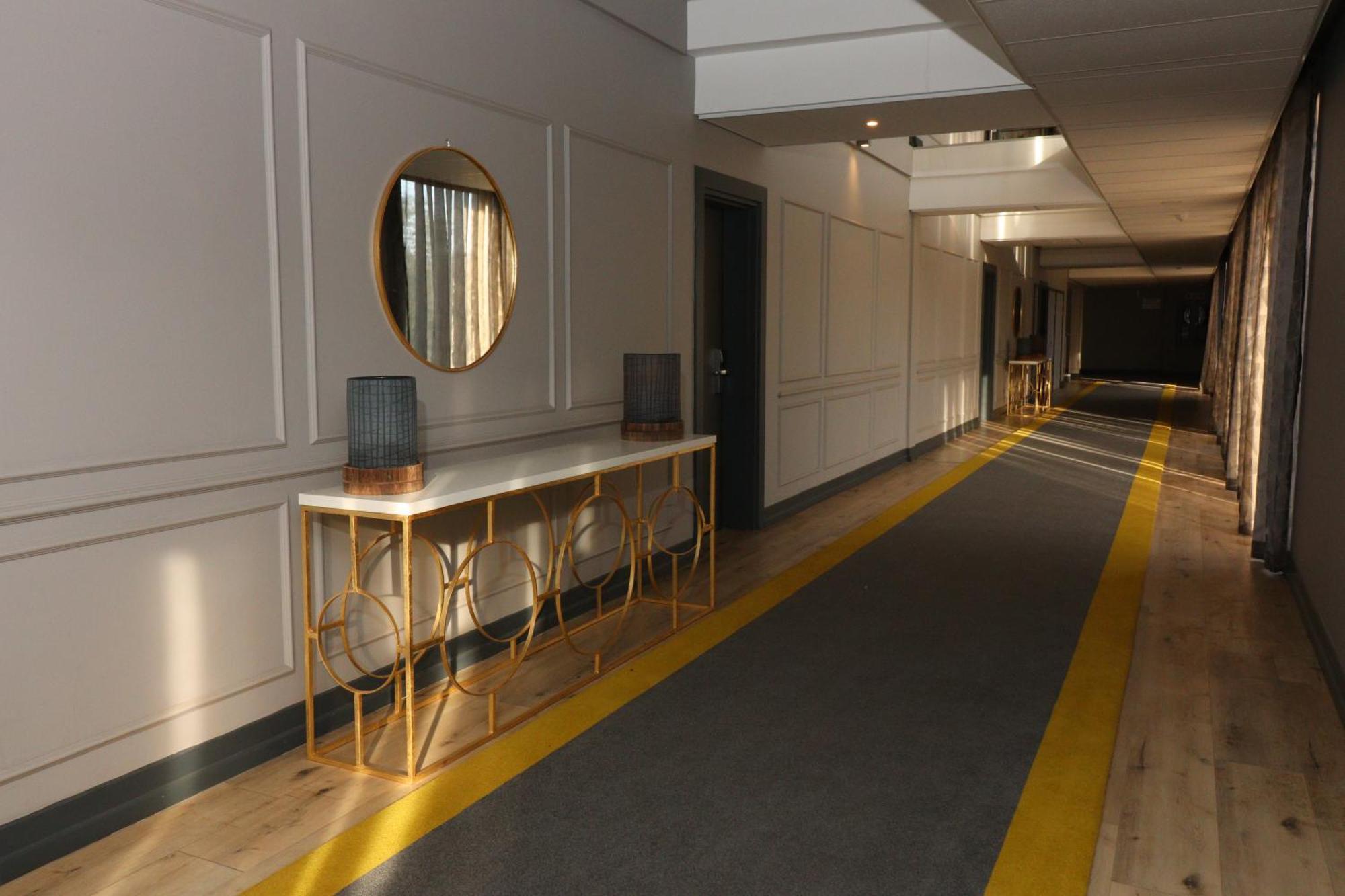 Happy Valley Hotel And Casino Ezulwini Bagian luar foto