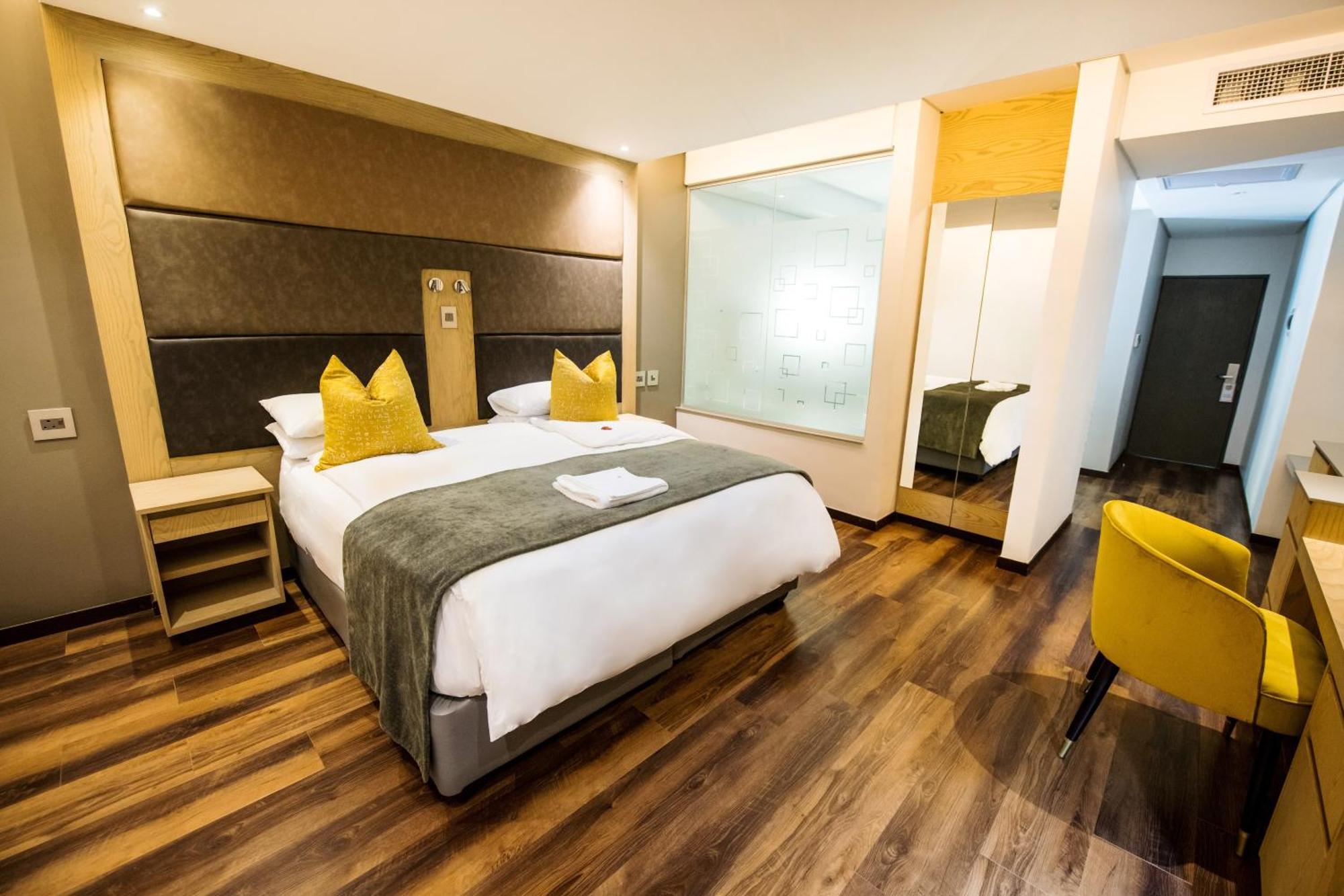 Happy Valley Hotel And Casino Ezulwini Bagian luar foto