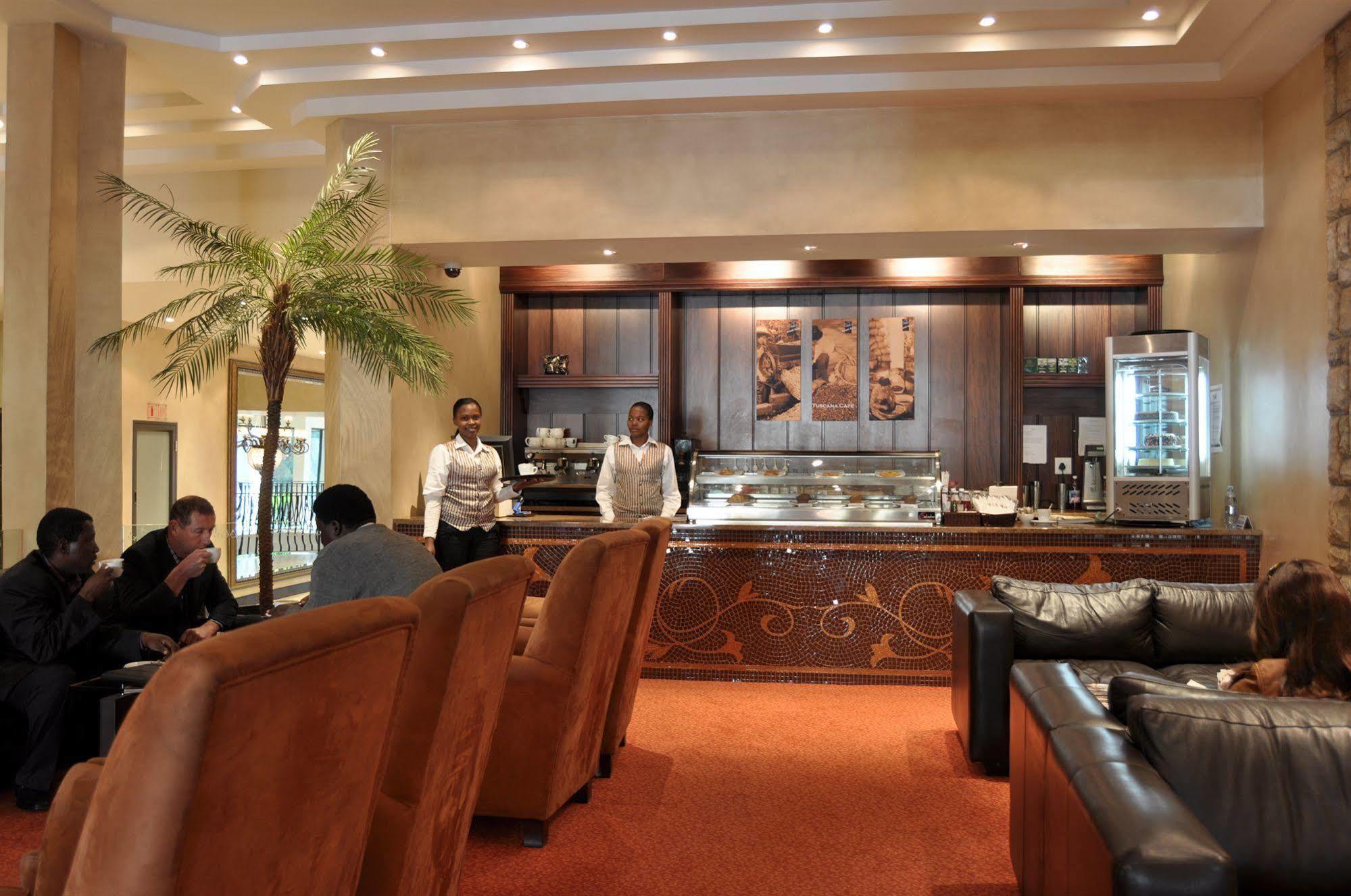Happy Valley Hotel And Casino Ezulwini Bagian luar foto
